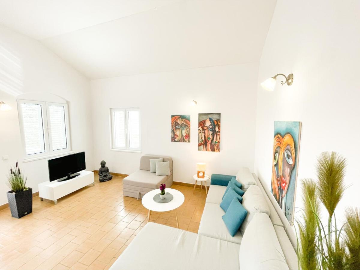 Spacious Apartment Amaros Korčula Extérieur photo